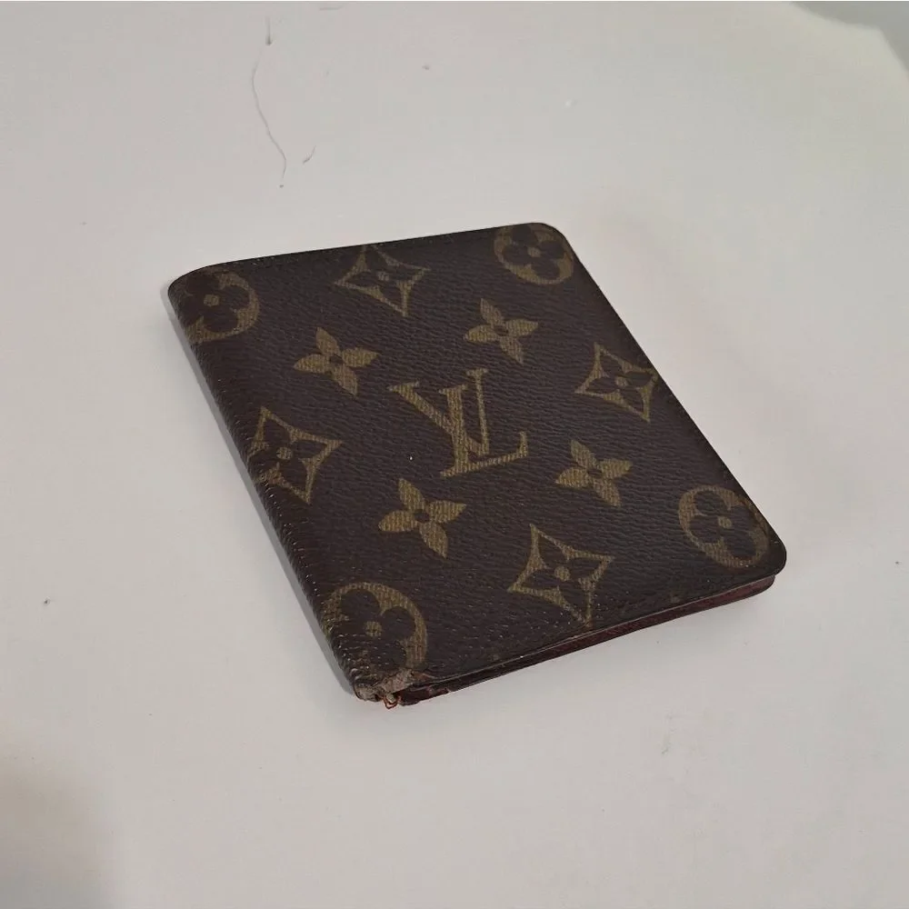 Louis Vuitton Bifold Monogram Wallet